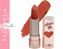 Cargar imagen en el visor de la galería, LABIAL SEDUCE ME SATIN LISPTICK