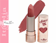 Cargar imagen en el visor de la galería, LABIAL SEDUCE ME SATIN LISPTICK