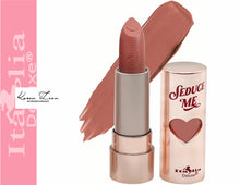 Cargar imagen en el visor de la galería, LABIAL SEDUCE ME SATIN LISPTICK
